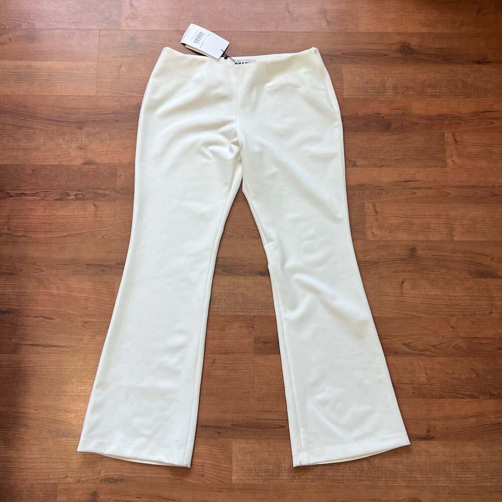 Nwt Onarin Classic Low Waist Flared Pants in Off White $329 Size 32